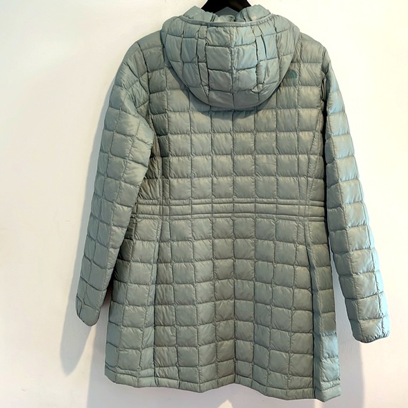 New! The North Face Thermoball Eco Quilted Hooded Parka~Large ~Silver Blue - Picture 3 of 16